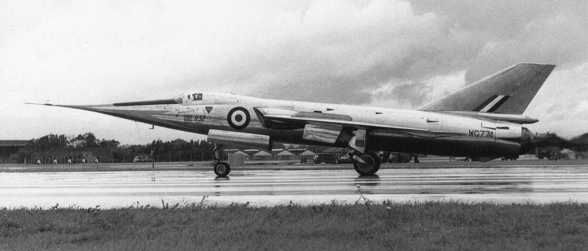 The Fairey Delta 2 displayed at the famous Farnborough Air Show, flown by Peter Twiss.
